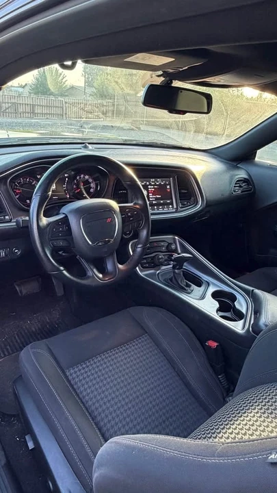2018 Dodge Challenger 3rd Gen - Image 12 of 13