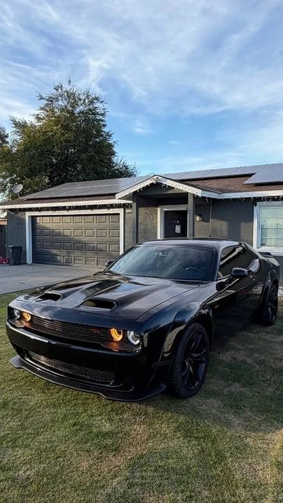 2018 Dodge Challenger 3rd Gen - Image 2 of 13