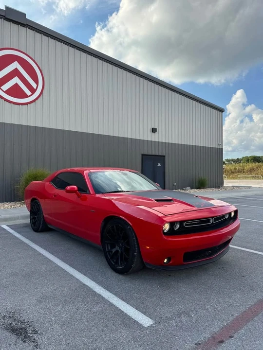 2018 Dodge Challenger 3rd Gen - Image 3 of 15