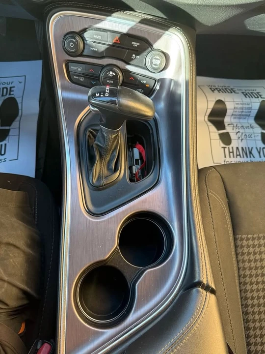 2018 Dodge Challenger 3rd Gen - Image 17 of 19