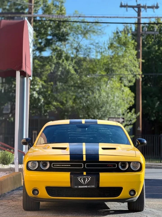 2018 Dodge Challenger 3rd Gen - Image 2 of 19