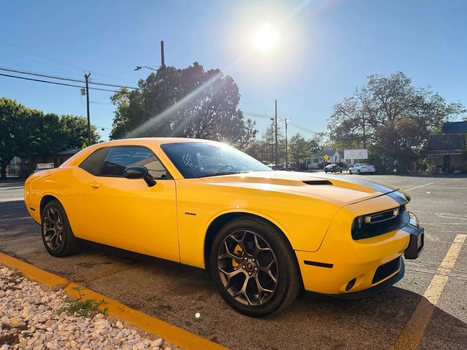 2018 Dodge Challenger 3rd Gen - Image 9 of 19