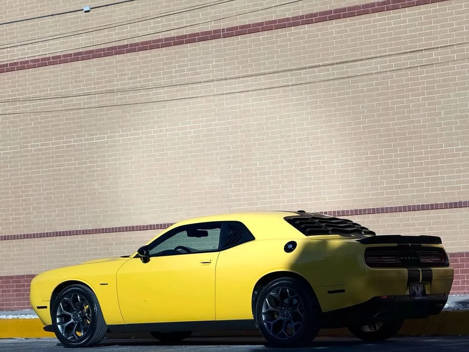 2018 Dodge Challenger 3rd Gen - Image 5 of 19