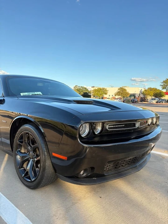 2018 Dodge Challenger 3rd Gen - Image 4 of 10