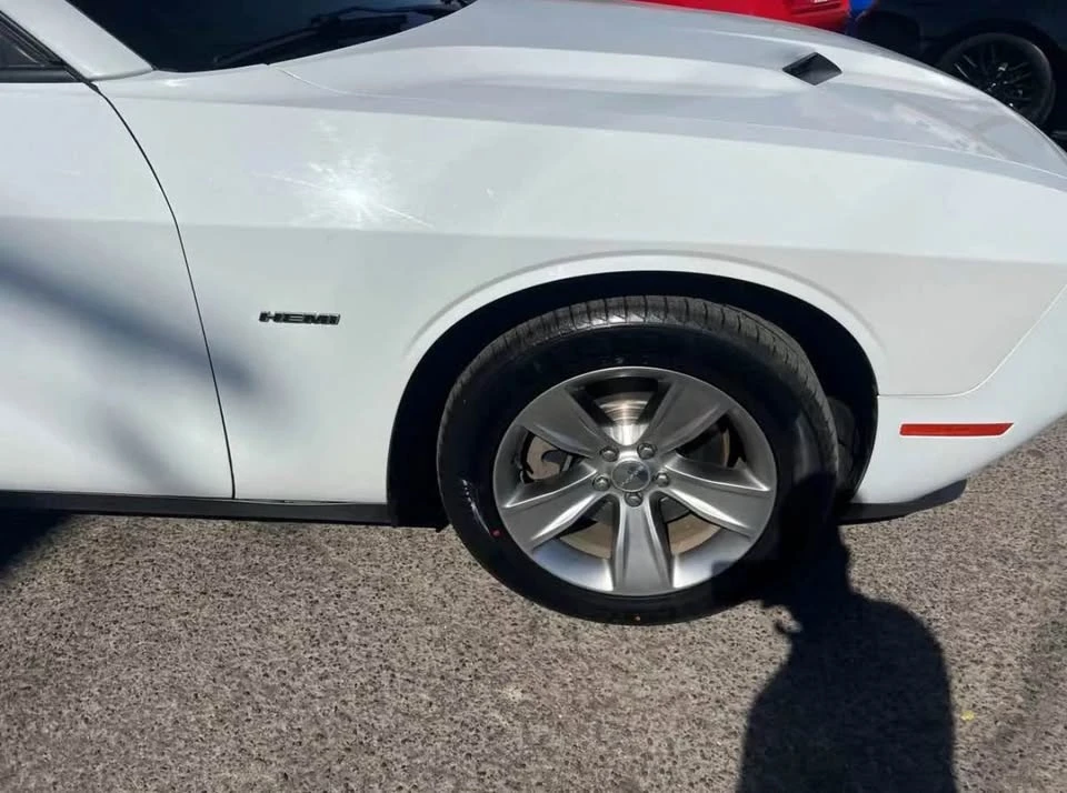 2018 Dodge Challenger 3rd Gen - Image 5 of 10