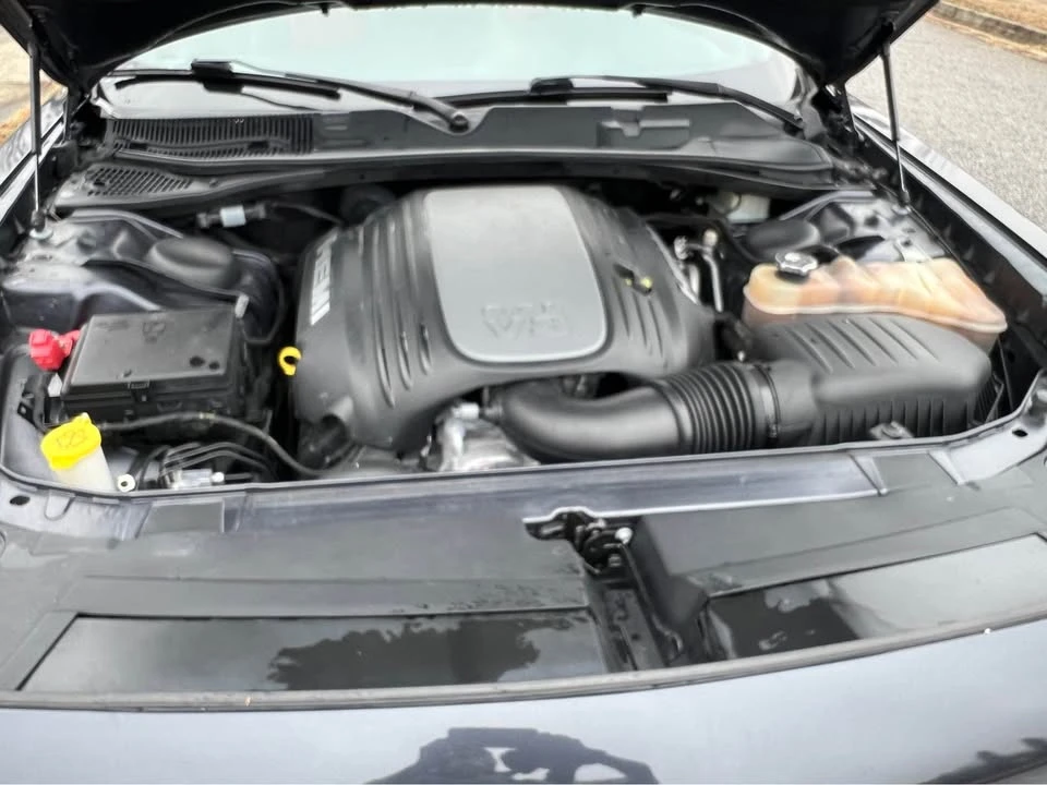 2018 Dodge Challenger 3rd Gen - Image 5 of 9