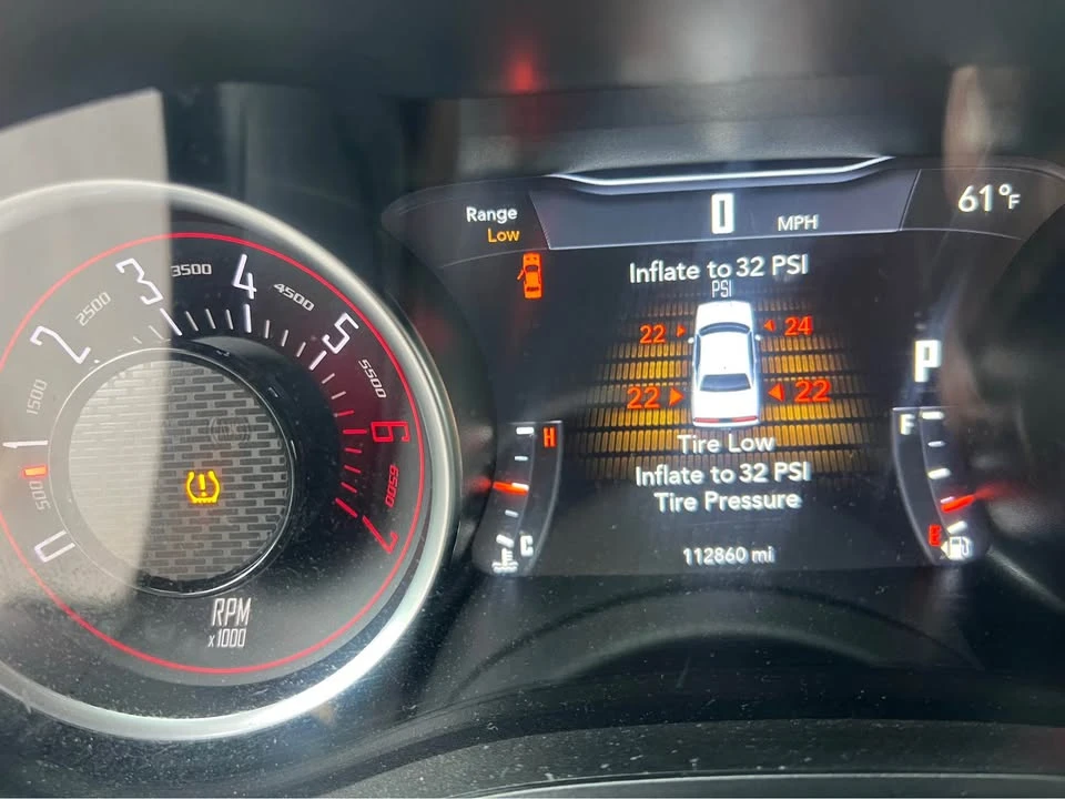 2018 Dodge Challenger 3rd Gen - Image 6 of 9