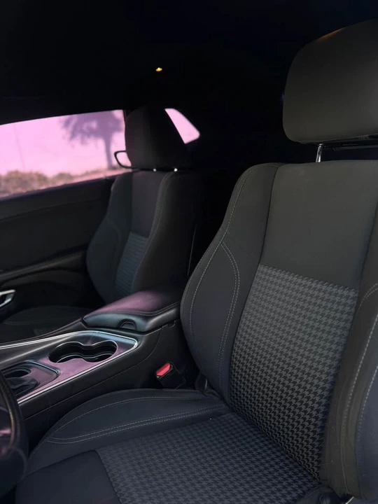 2018 Dodge Challenger 3rd Gen - Image 9 of 11
