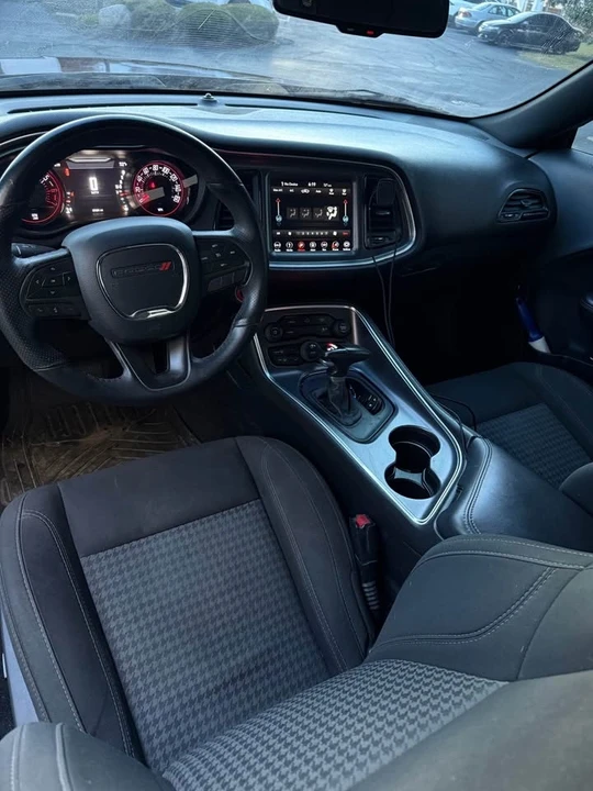 2018 Dodge Challenger 3rd Gen - Image 4 of 10