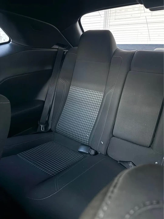 2018 Dodge Challenger 3rd Gen - Image 5 of 10