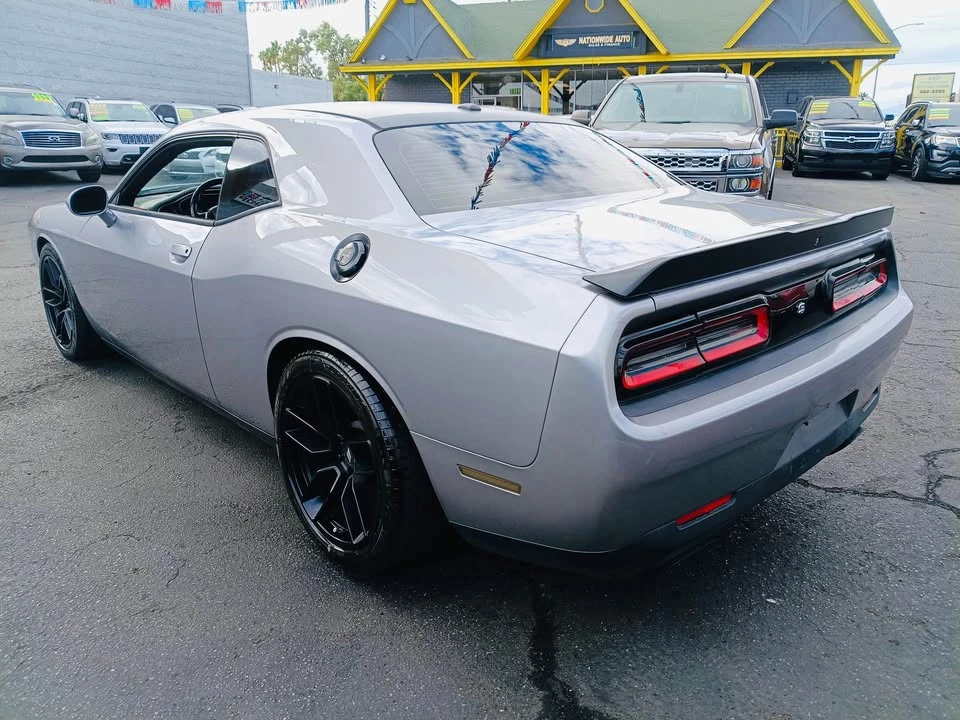 2018 Dodge Challenger 3rd Gen - Image 9 of 12