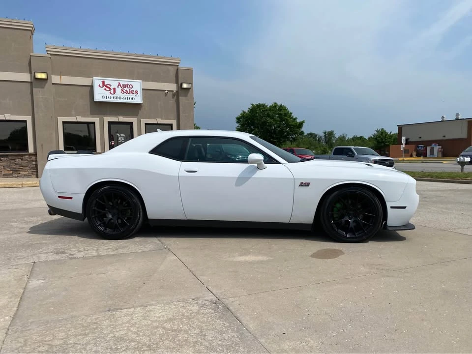 2018 Dodge Challenger 3rd Gen - Image 2 of 20