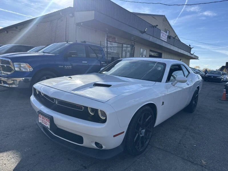 2018 Dodge Challenger SRT8 & 392 3rd Gen - Image 4 of 11
