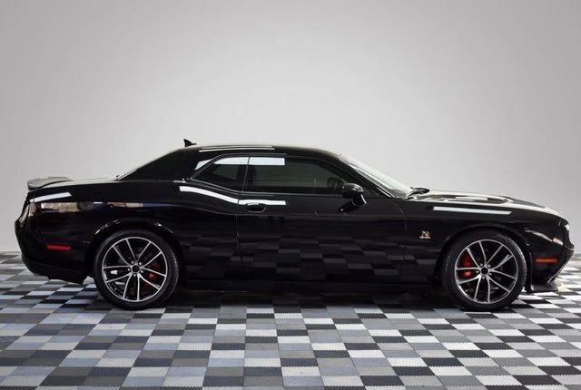 2018 Dodge Challenger SRT8 & 392 3rd Gen - Image 7 of 19