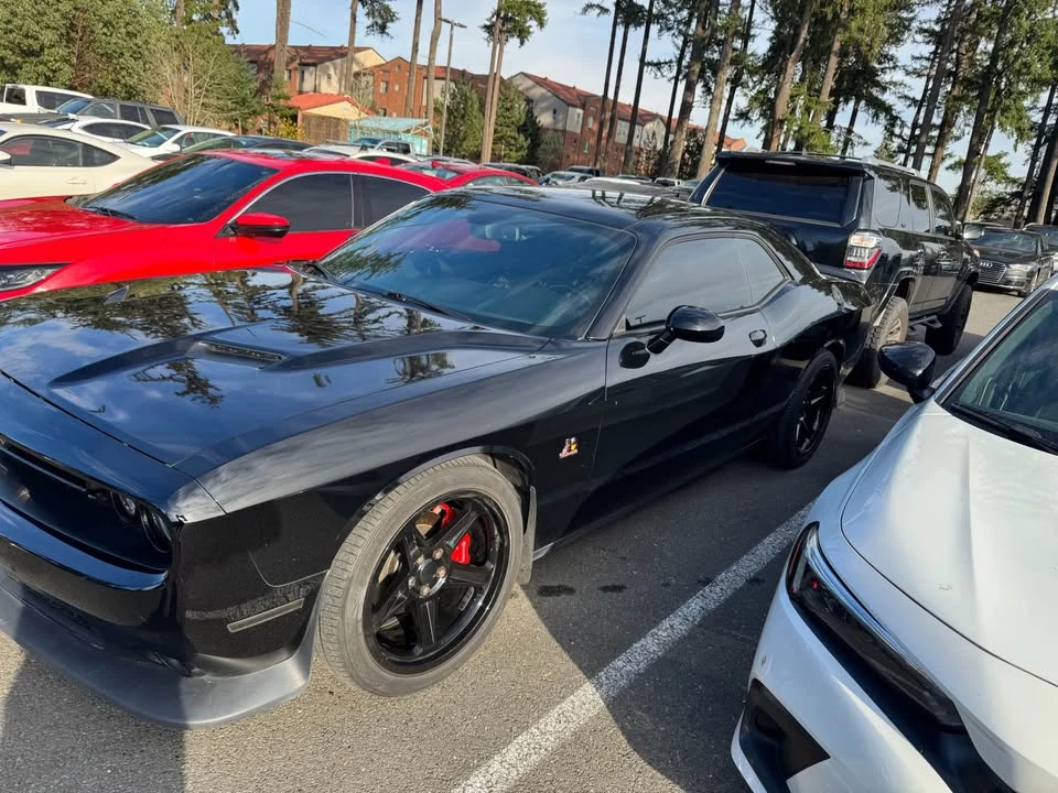 2018 Dodge Challenger SRT8 & 392 3rd Gen - Image 14 of 15