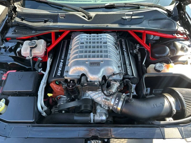2018 Dodge Challenger SRT Hellcat 3rd Gen - Image 10 of 18