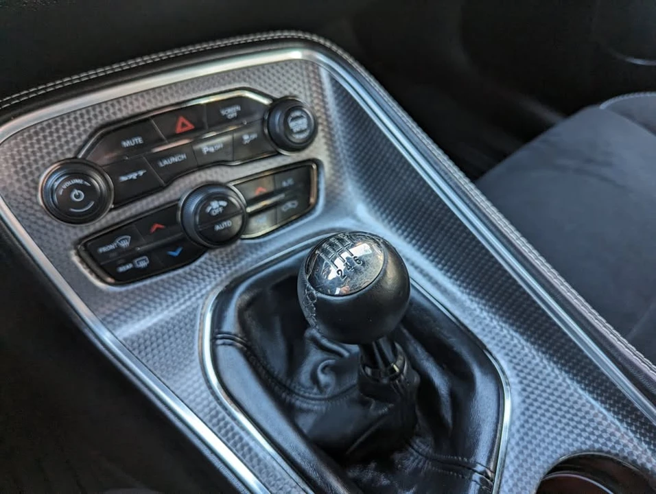 2018 Dodge Challenger SRT Hellcat 3rd Gen - Image 15 of 20