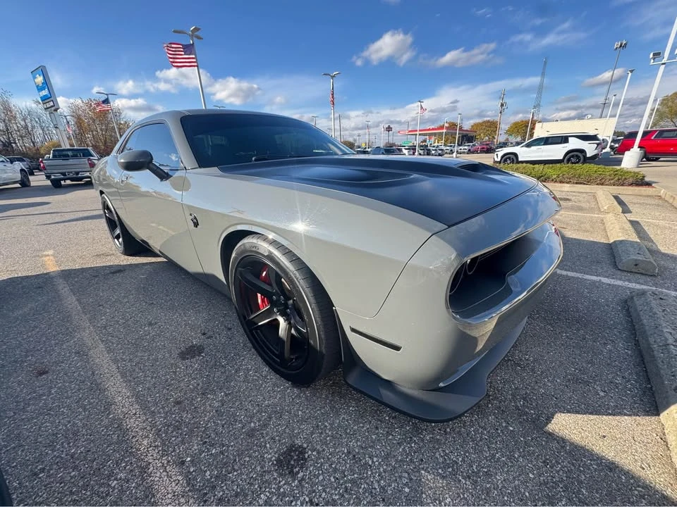 2018 Dodge Challenger SRT Hellcat 3rd Gen - Image 4 of 10