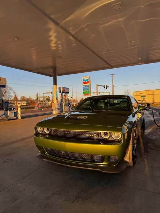 2018 Dodge Challenger SRT Hellcat 3rd Gen - Image 2 of 5