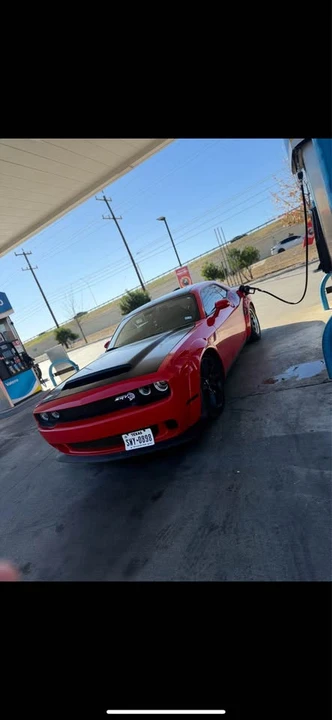 2018 Dodge Challenger SRT Hellcat 3rd Gen - Image 5 of 5