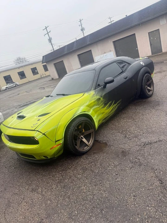 2018 Dodge Challenger SRT Hellcat 3rd Gen - Image 2 of 11