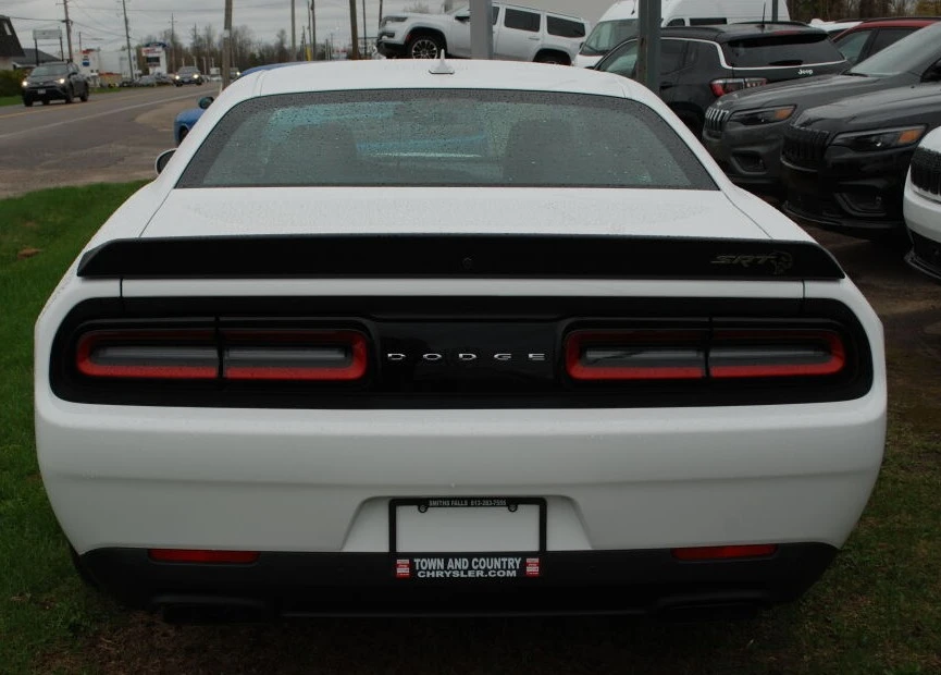 2018 Dodge Challenger SRT Hellcat 3rd Gen - Image 4 of 13