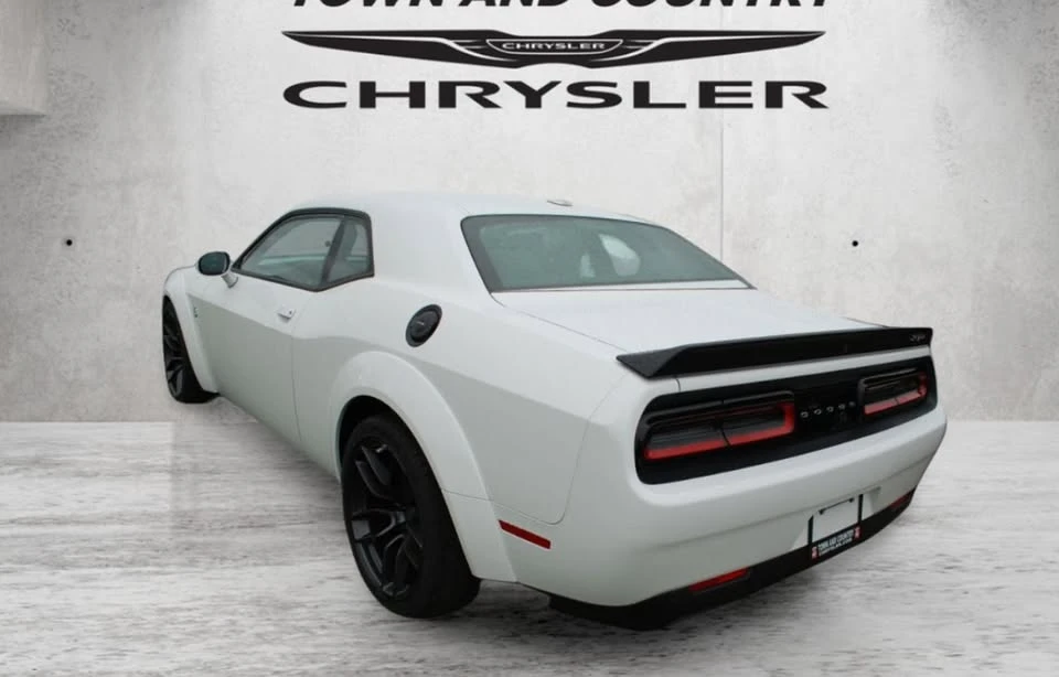 2018 Dodge Challenger SRT Hellcat 3rd Gen - Image 3 of 13