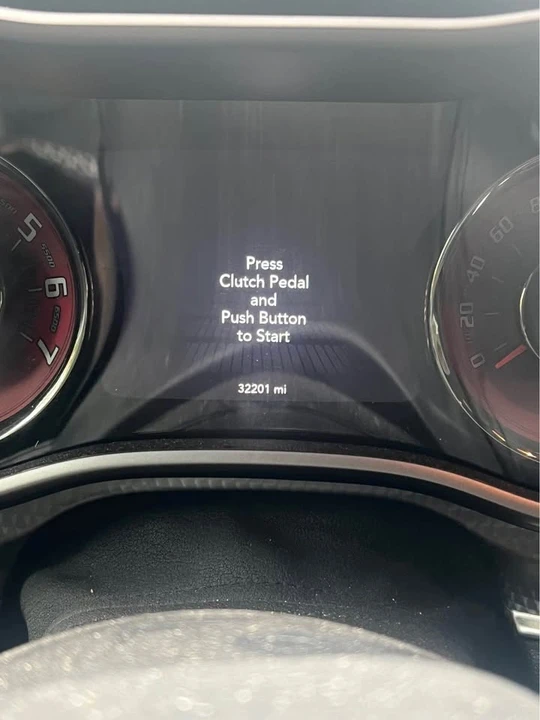 2018 Dodge Challenger SRT Hellcat 3rd Gen - Image 12 of 16