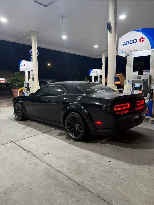 2018 Dodge Challenger SRT Hellcat 3rd Gen - Image 3 of 10