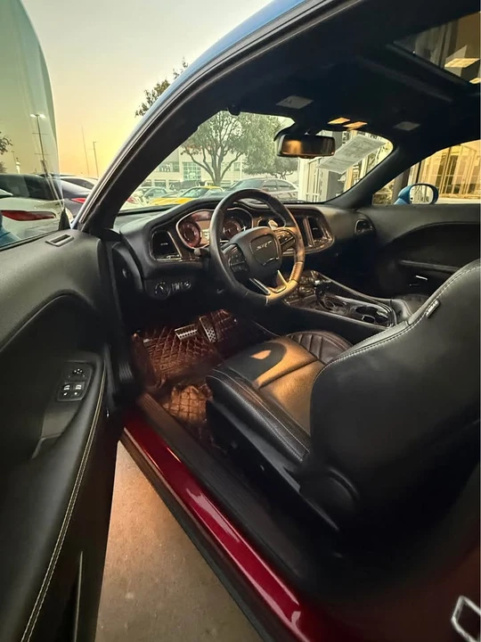 2018 Dodge Challenger SRT Hellcat 3rd Gen - Image 7 of 13