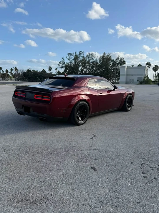 2018 Dodge Challenger SRT Hellcat 3rd Gen - Image 5 of 14