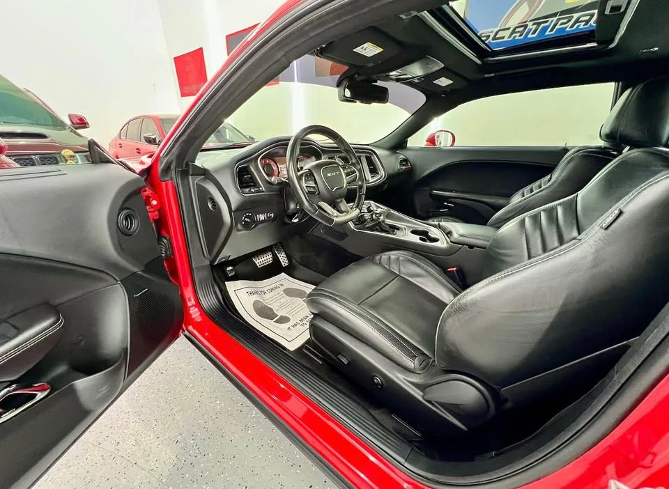 2018 Dodge Challenger SRT Hellcat 3rd Gen - Image 13 of 20