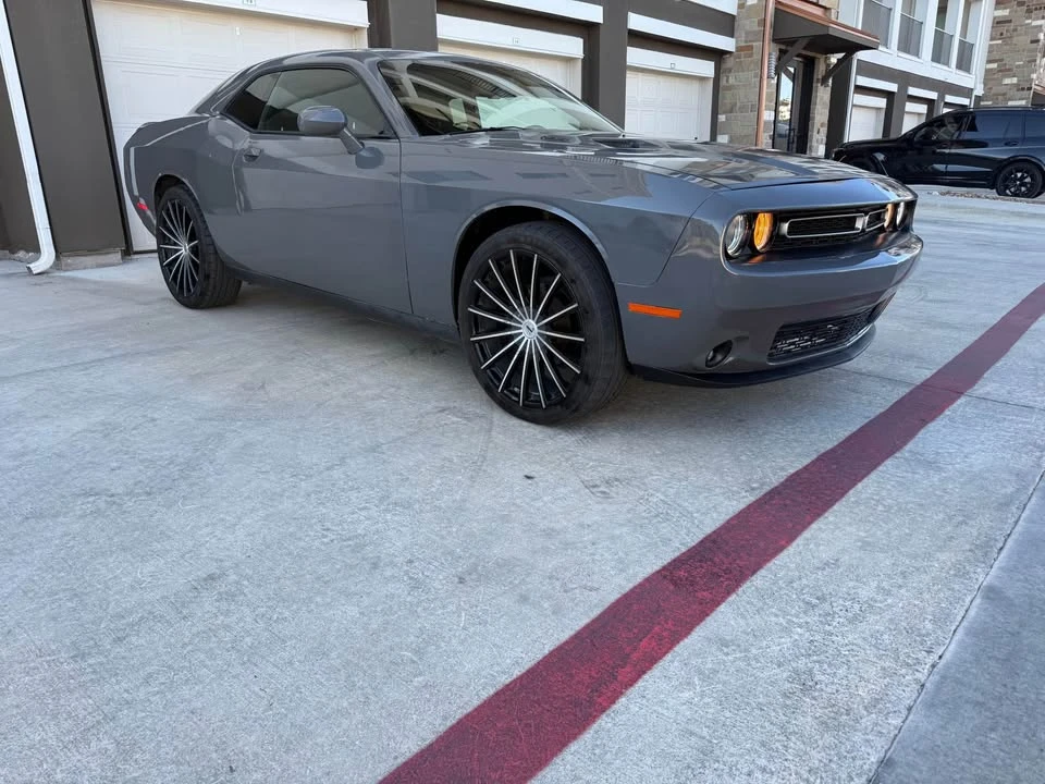 2018 Dodge Challenger 3rd Gen - Image 2 of 12