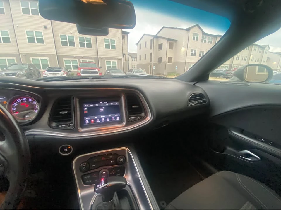 2018 Dodge Challenger 3rd Gen - Image 10 of 12