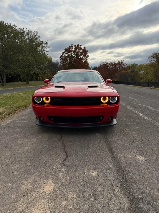 2018 Dodge Challenger 3rd Gen - Image 2 of 13
