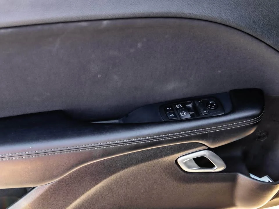 2018 Dodge Challenger 3rd Gen - Image 10 of 19