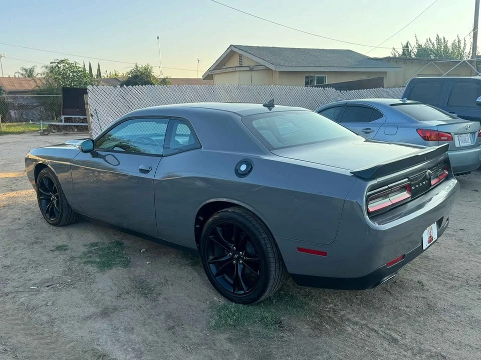 2018 Dodge Challenger 3rd Gen - Image 4 of 10