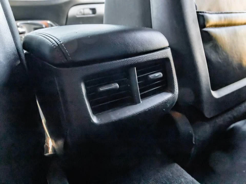 2018 Dodge Challenger 3rd Gen - Image 19 of 19