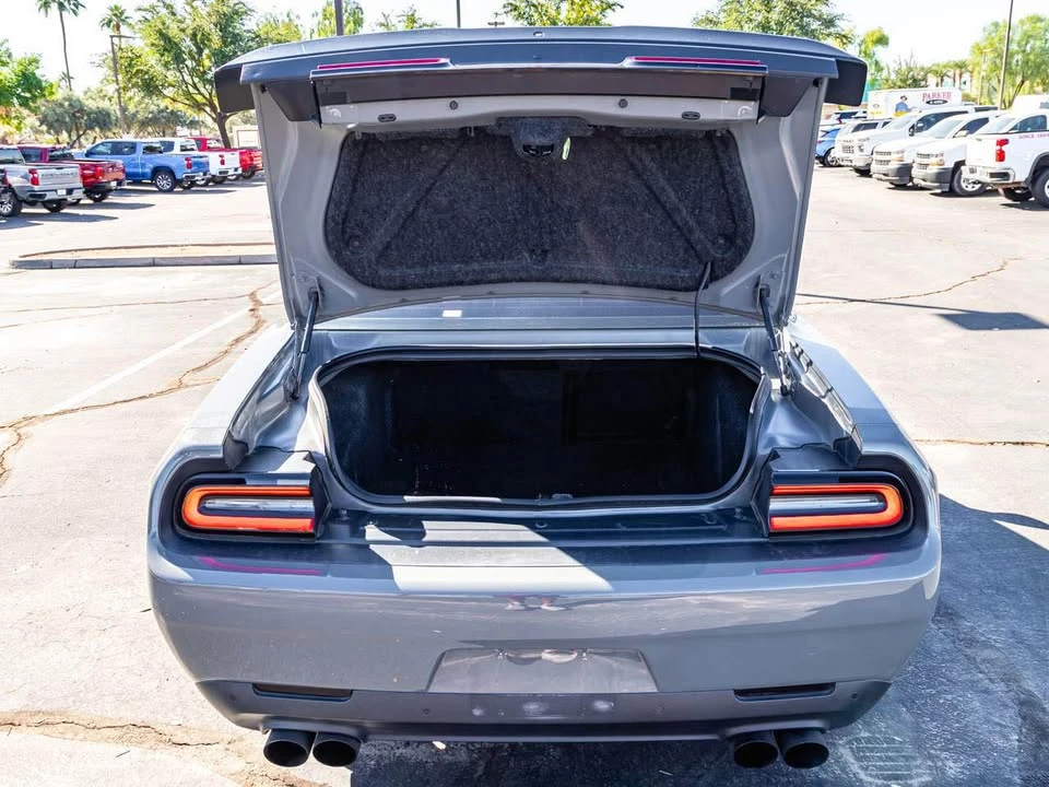2018 Dodge Challenger 3rd Gen - Image 6 of 19