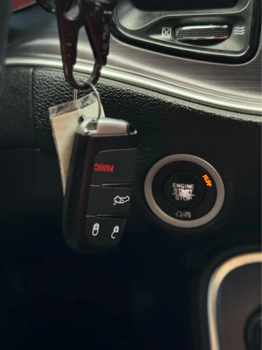 2018 Dodge Challenger 3rd Gen - Image 14 of 20