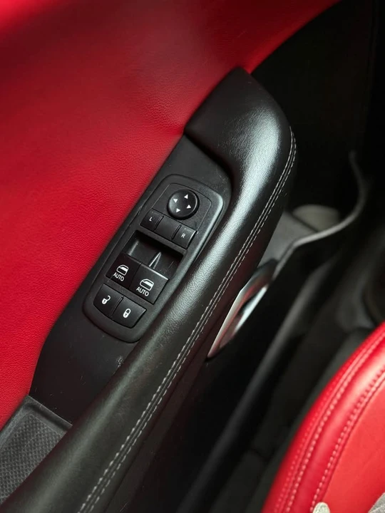 2018 Dodge Challenger 3rd Gen - Image 13 of 20