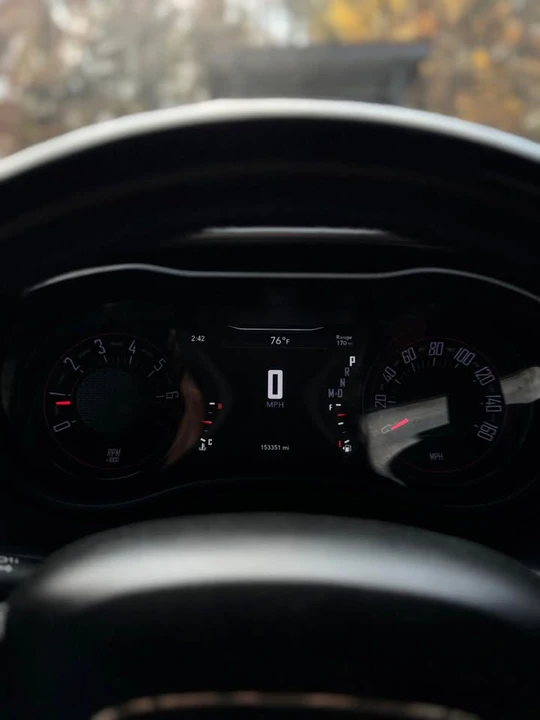2018 Dodge Challenger 3rd Gen - Image 15 of 20