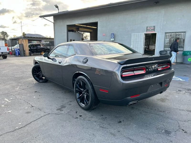 2018 Dodge Challenger 3rd Gen - Image 3 of 11