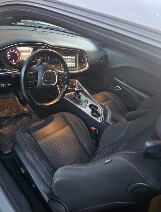 2018 Dodge Challenger 3rd Gen - Image 5 of 6