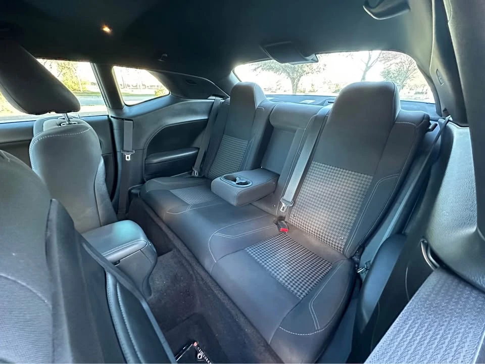 2018 Dodge Challenger 3rd Gen - Image 8 of 14