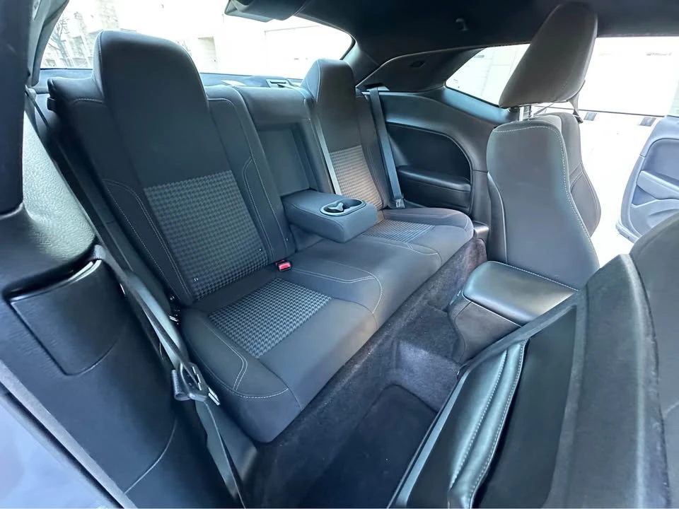 2018 Dodge Challenger 3rd Gen - Image 9 of 14