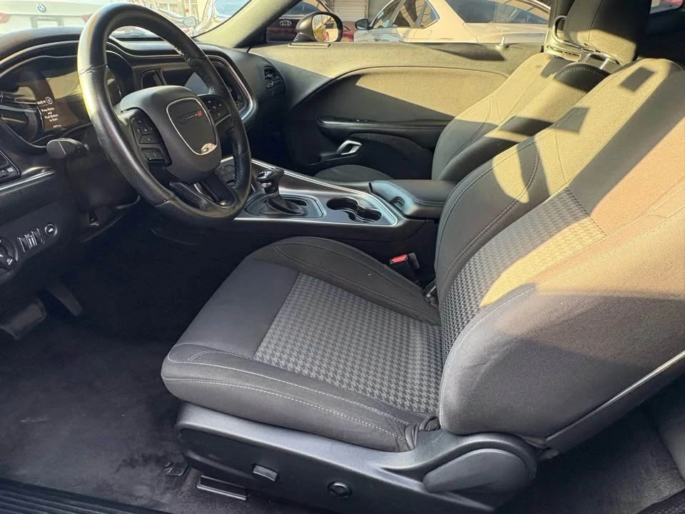 2018 Dodge Challenger 3rd Gen - Image 7 of 16