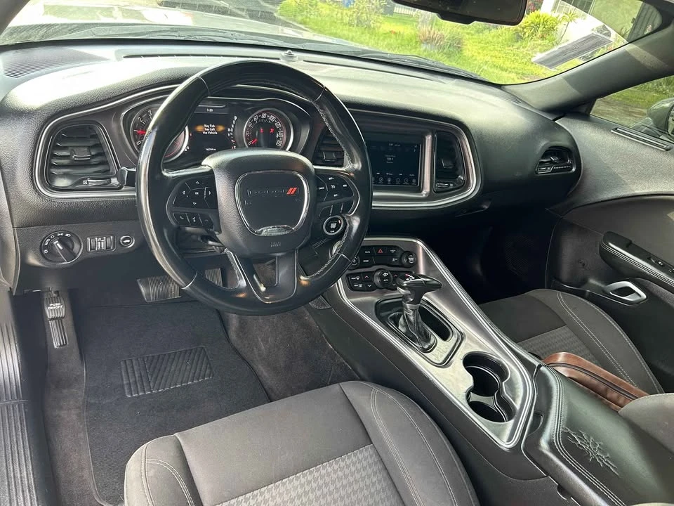 2018 Dodge Challenger 3rd Gen - Image 7 of 15