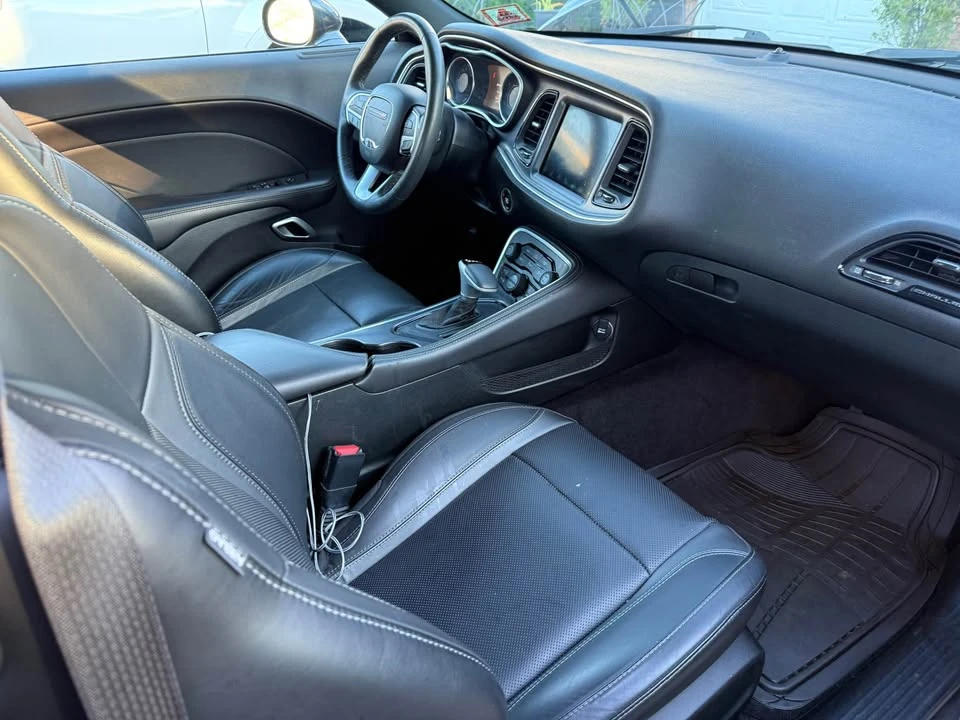 2018 Dodge Challenger 3rd Gen - Image 16 of 20
