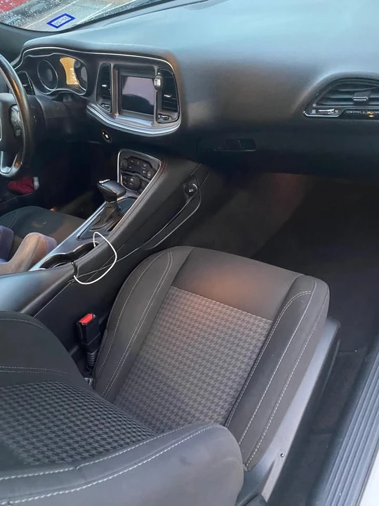 2018 Dodge Challenger 3rd Gen - Image 6 of 7